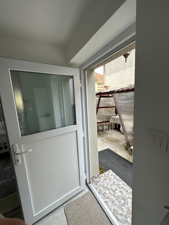 Nema S Apartment Брашов Экстерьер фото